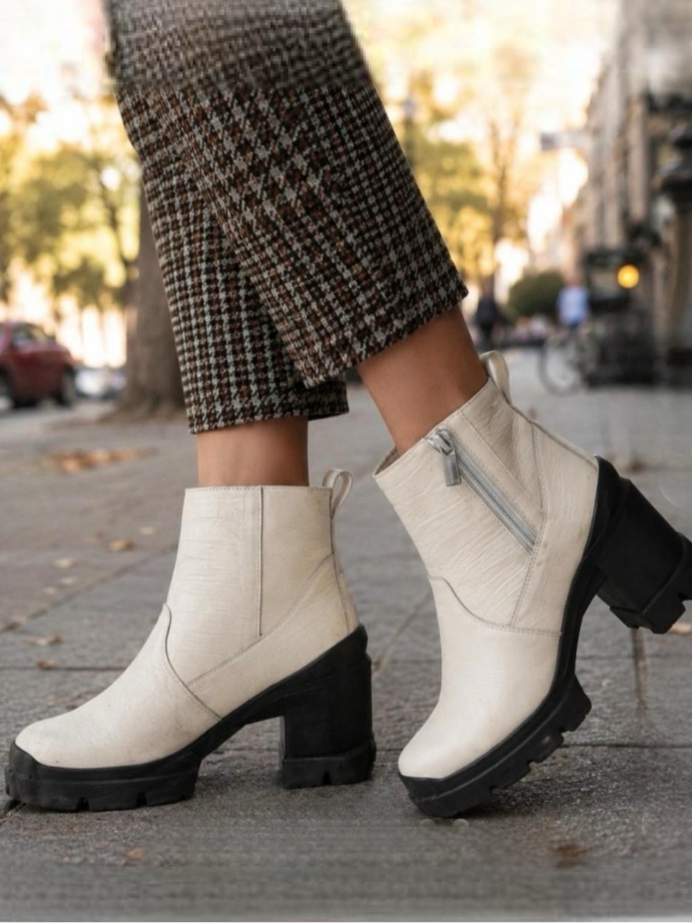 Sorel Caribou X Heel Leather Boots